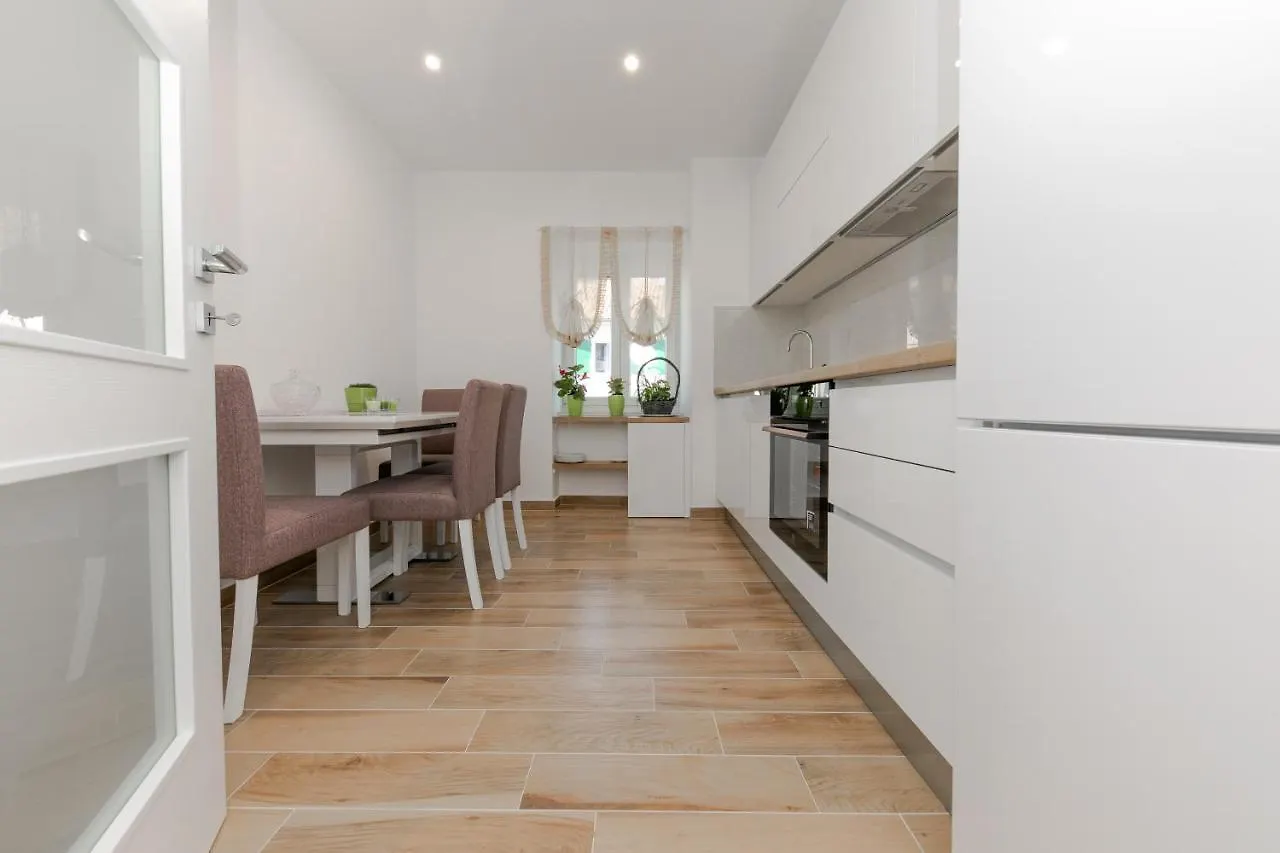 Apartment Lana - David, Center Of Split