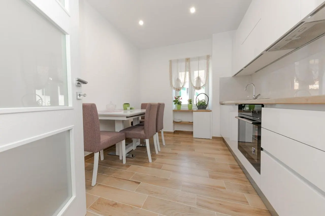 Apartment Lana - David, Center Of Split Croatia